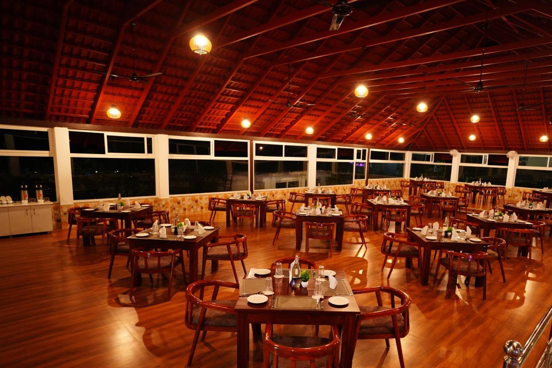 Coorg Orange Blossom Resort And Spa Suntikoppa Екстер'єр фото